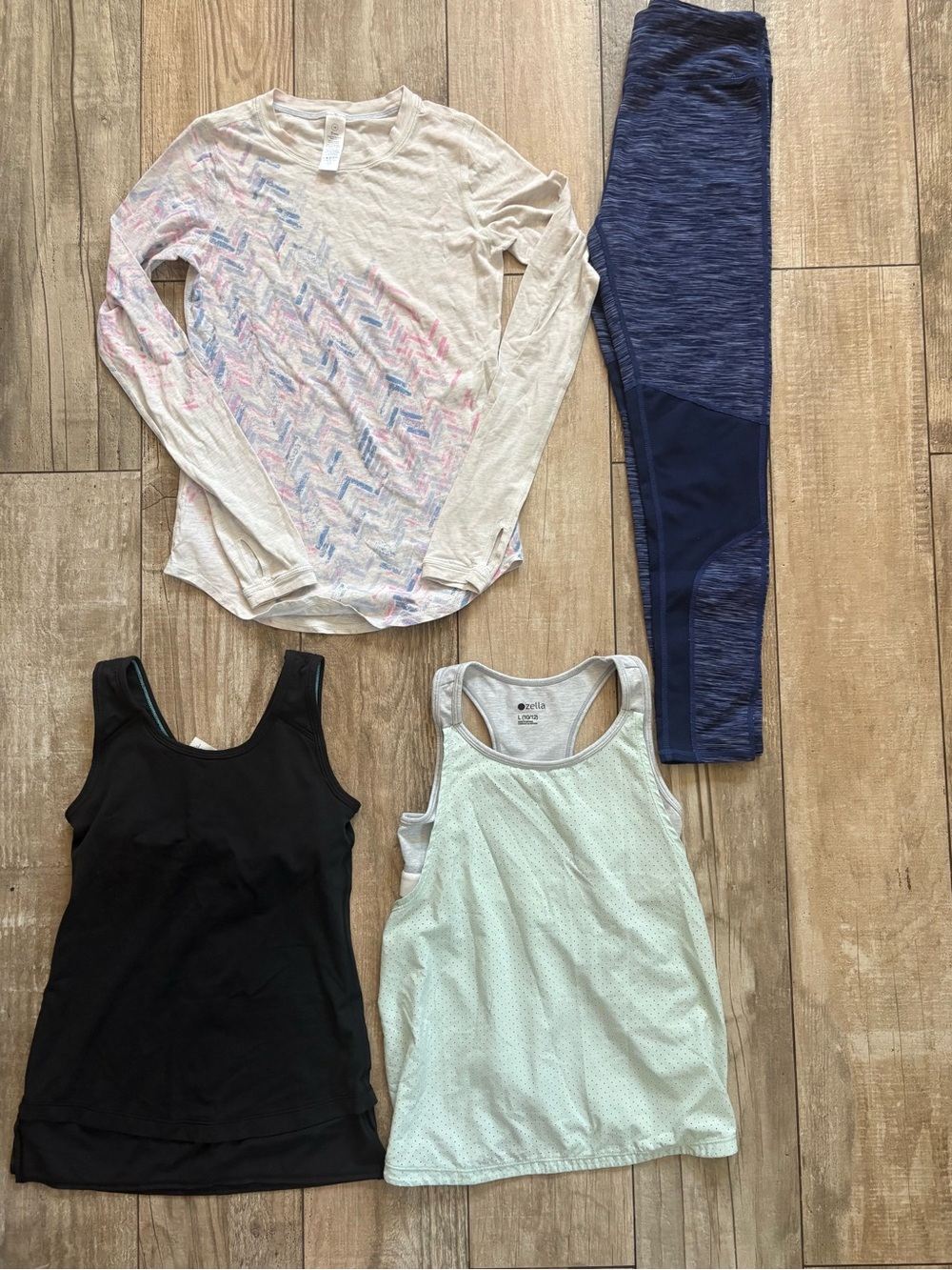 Girls Ivivva by Lululemon AND Zelle sports bundle 4 pieces. Sizes 10 and 10/12